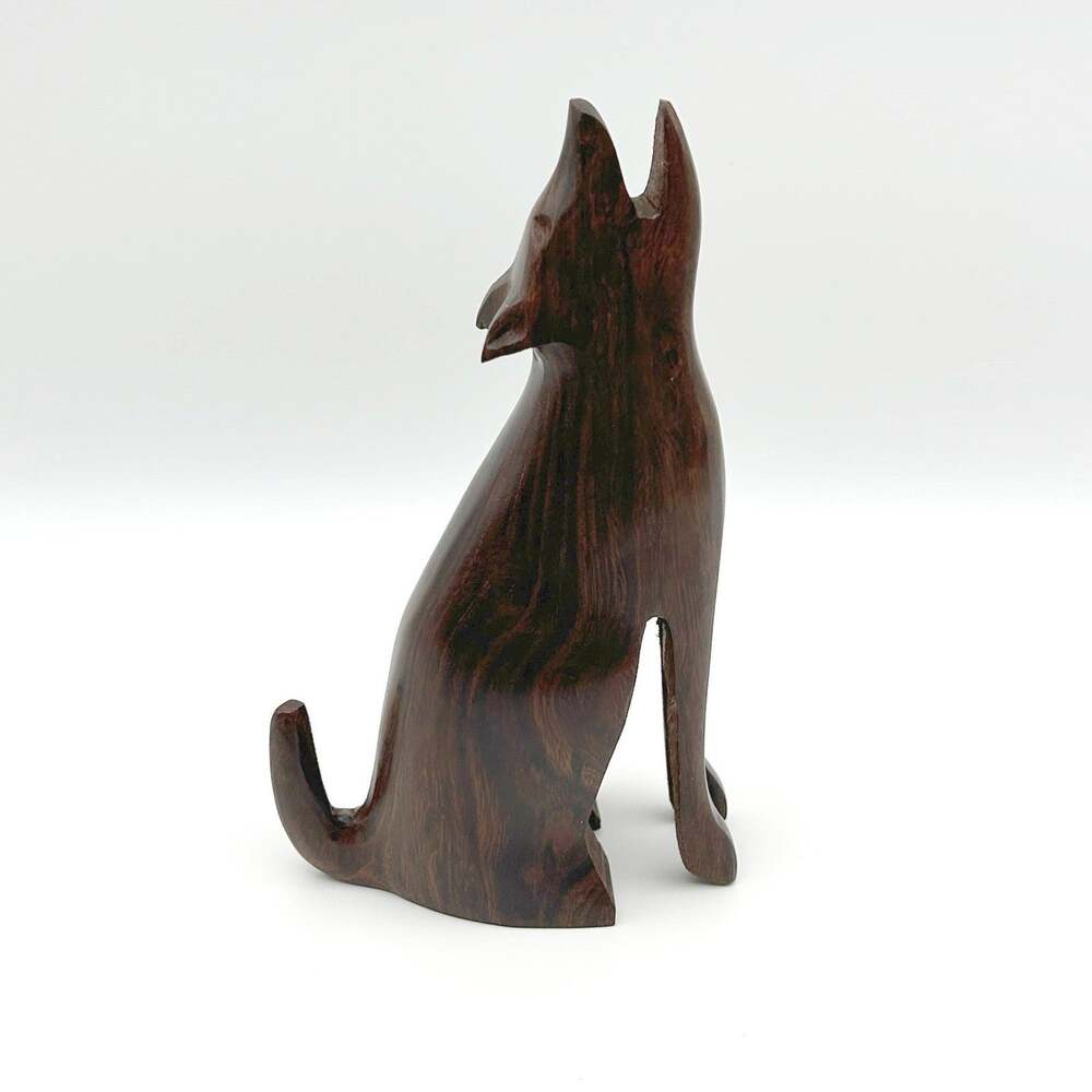 Desert Ironwood Howling Wolf Figurine 6" Hand Carved Vintage Southwestern Decor